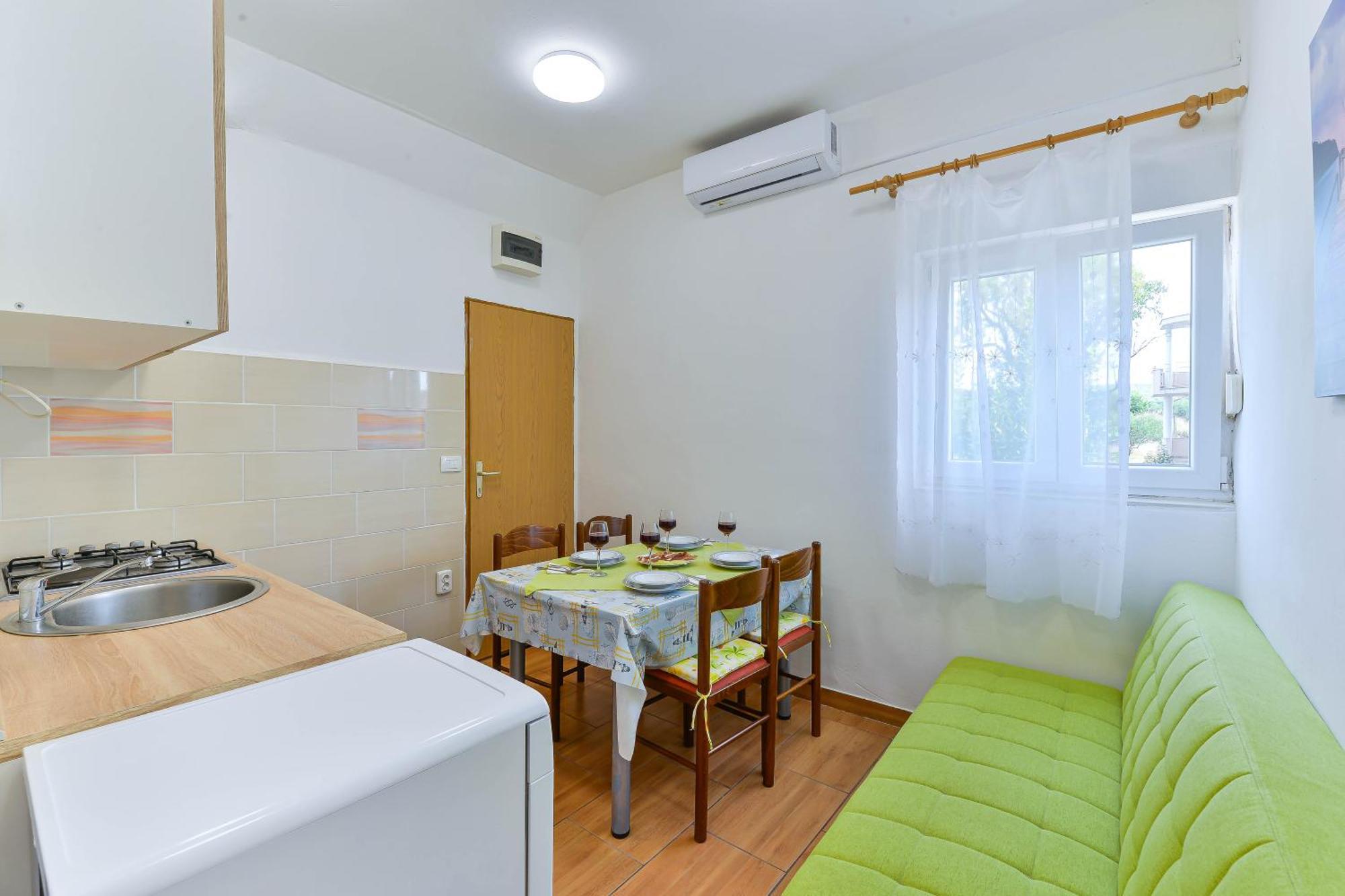 Apartments Citrus Turanj Extérieur photo