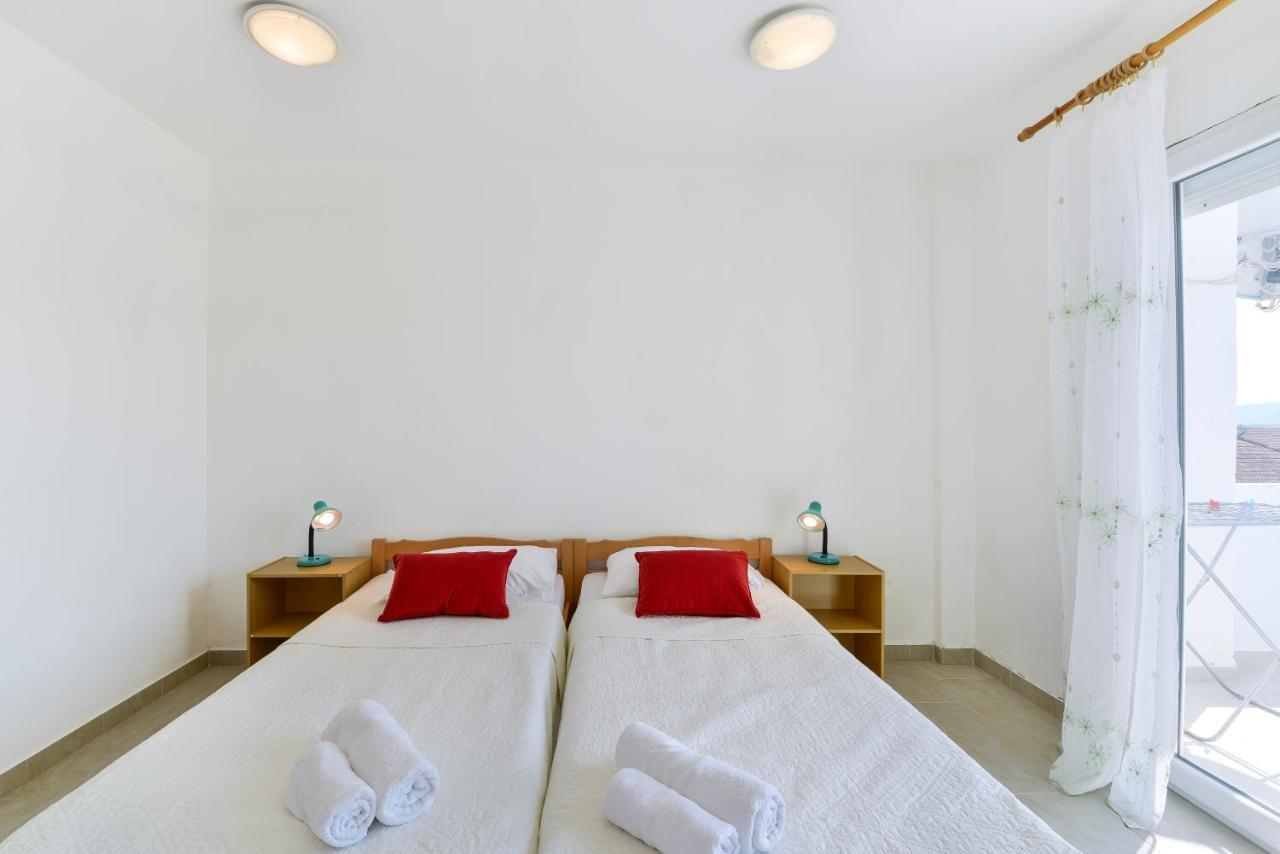 Apartments Citrus Turanj Extérieur photo