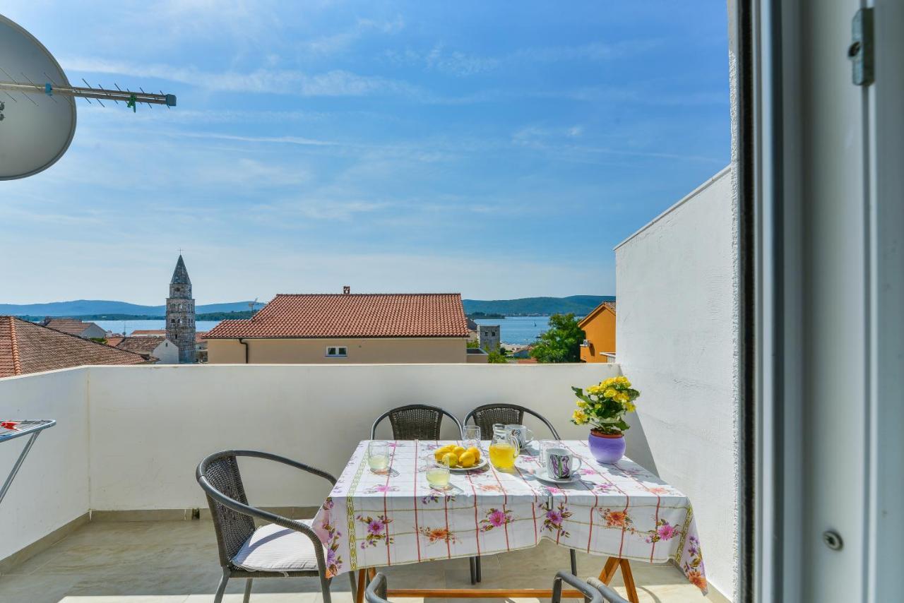Apartments Citrus Turanj Extérieur photo