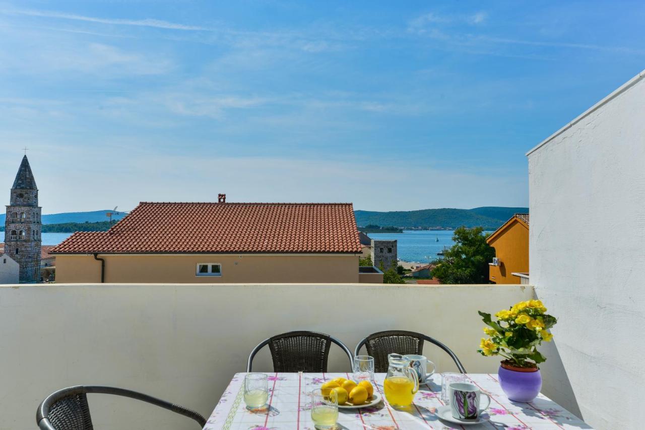 Apartments Citrus Turanj Extérieur photo