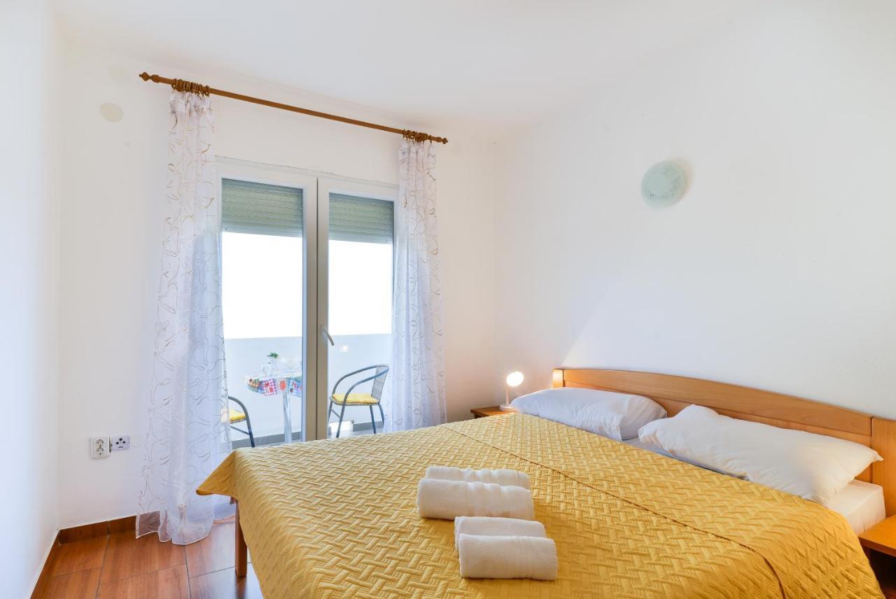 Apartments Citrus Turanj Extérieur photo